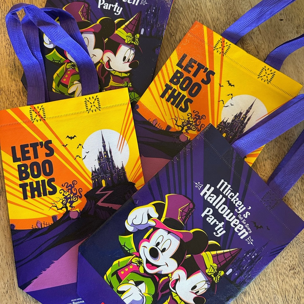 Mickey’s not so scary Halloween Party disney parks candy treat Bags set of 4